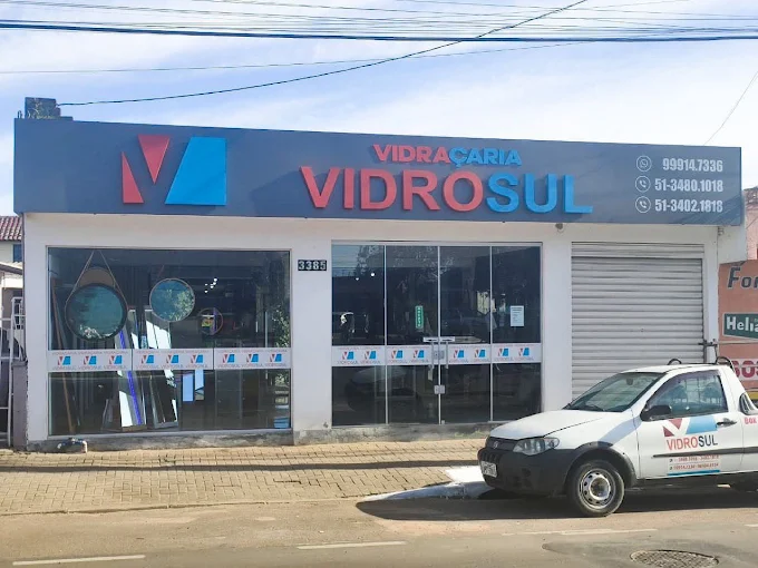 Fachada da Vidraçaria Vidrosul na Av. Marechal Castelo Branco